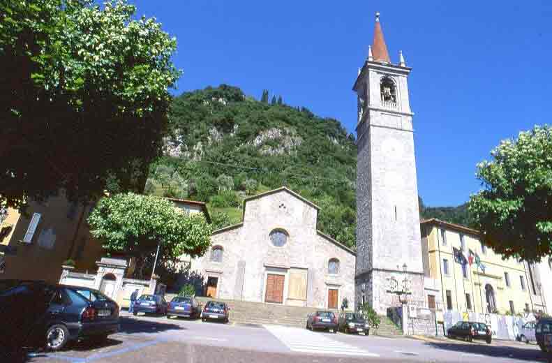 Bild von Kirche am Comer See  in Varenna