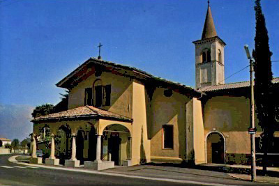 Bild von Kirche am Comer See  in Dongo